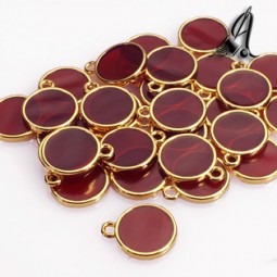 COLGANTE DORADO REDONDO EFECTO VIDRIERA SOFT BURGUNDY X PAR